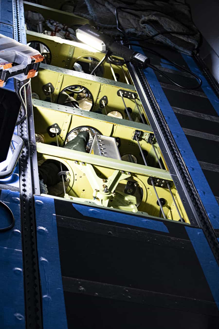 AtlasAircraft Avionics13